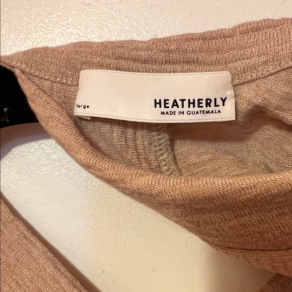 Heatherly Jerash Back Cross Detail Knit Top - Picture 3 of 6